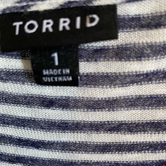 Torrid Tank Top - Picture 4 of 6